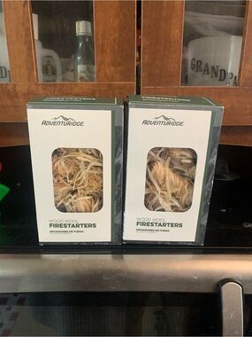 Adventuridge Wood Wool Firestarters in Natural Beige - Pack